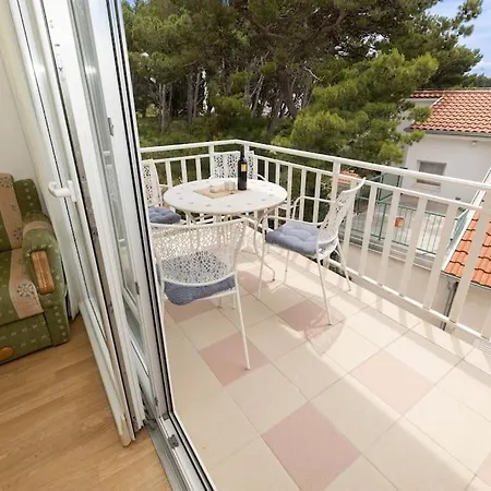 Smile Family Apartment, Garage Free Parking, Centar Located Апартаменты