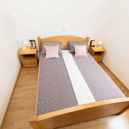 Apartman Smile Family Apartment, Garage Free Parking, Centar Located Makarska
