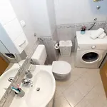 アパート Smile Family Apartment, Garage Free Parking, Centar Located マカルスカ