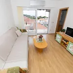 アパート Smile Family Apartment, Garage Free Parking, Centar Located
